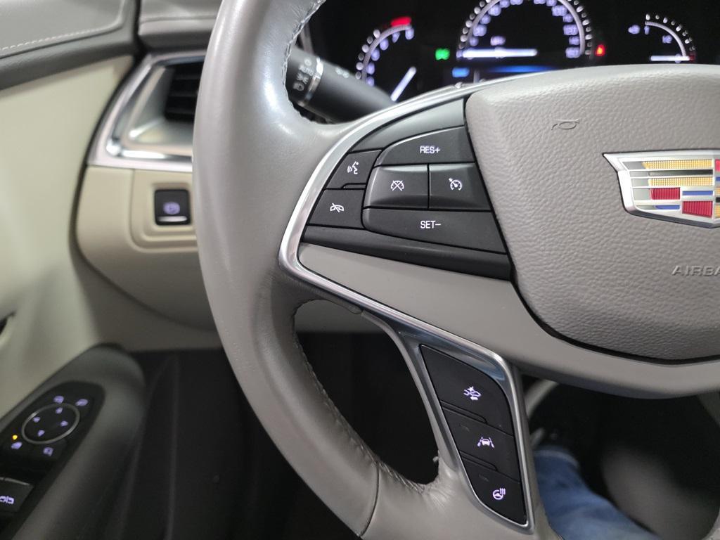 used 2017 Cadillac XT5 car, priced at $12,932