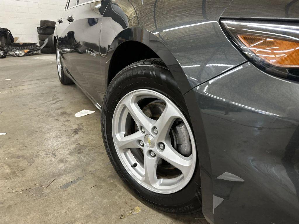 used 2017 Chevrolet Malibu car, priced at $10,016