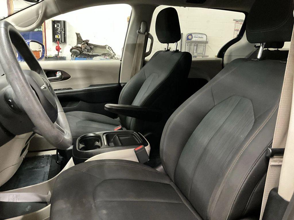 used 2018 Chrysler Pacifica car, priced at $11,553