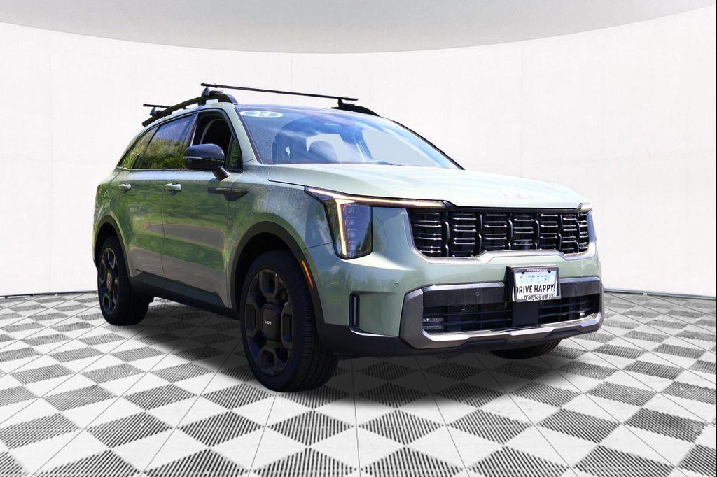 used 2024 Kia Sorento car, priced at $35,425