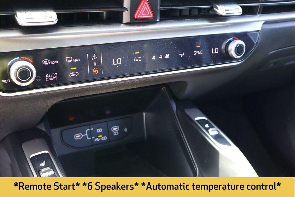 used 2024 Kia Sorento car, priced at $35,425