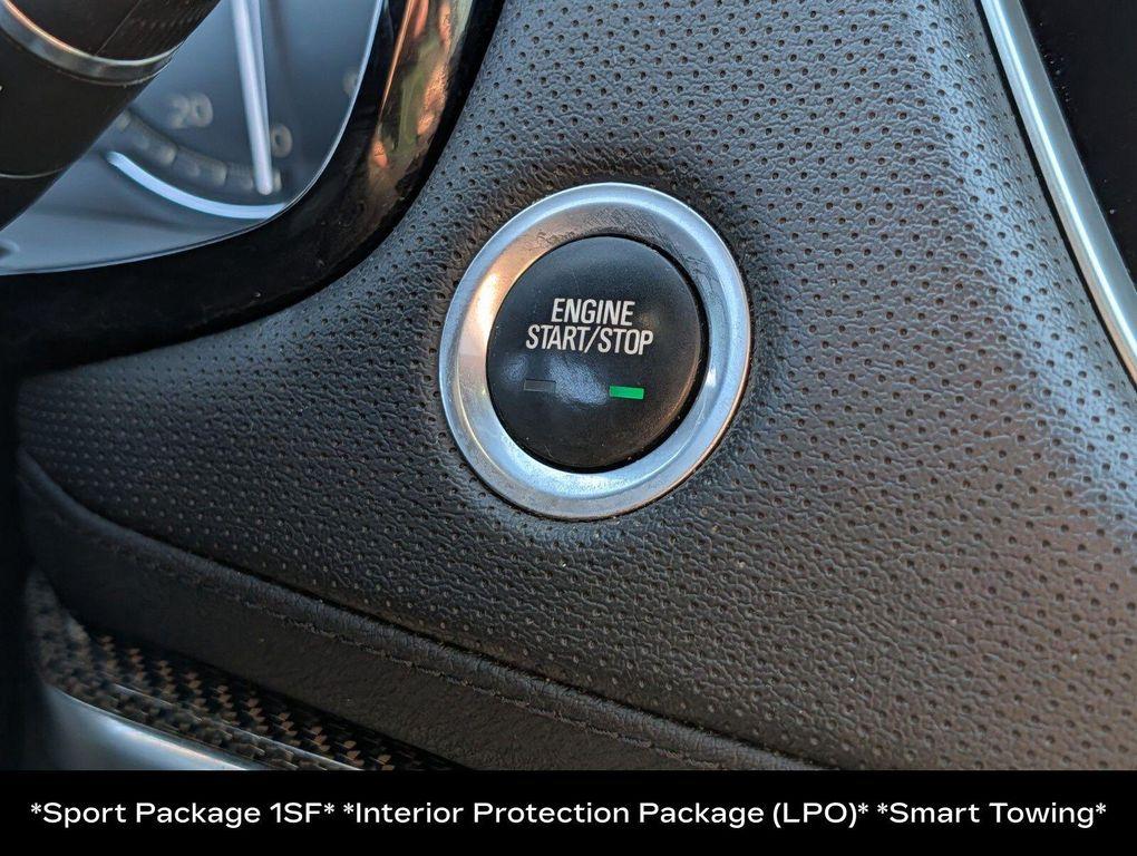 used 2022 Cadillac XT5 car, priced at $31,604