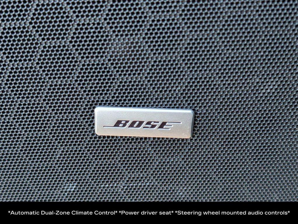 used 2022 Cadillac XT5 car, priced at $31,604