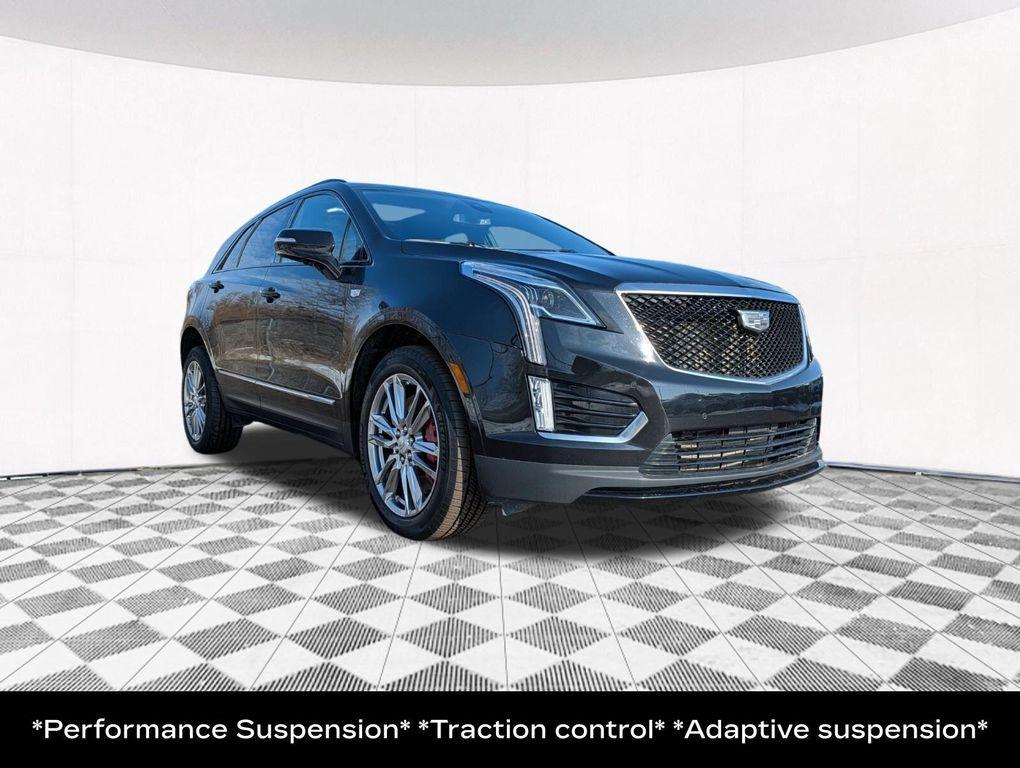 used 2022 Cadillac XT5 car, priced at $31,604