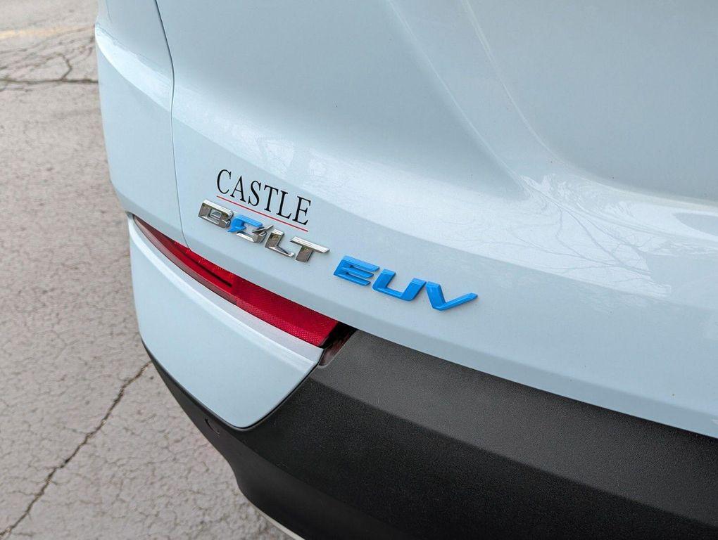 used 2023 Chevrolet Bolt EUV car, priced at $22,410