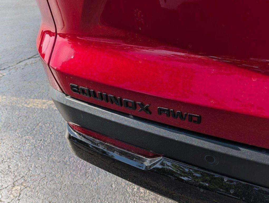 used 2026 Chevrolet Equinox car, priced at $35,410