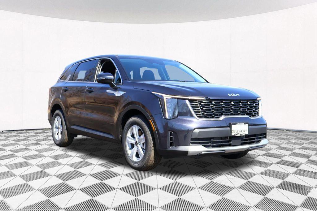 used 2025 Kia Sorento car, priced at $27,986