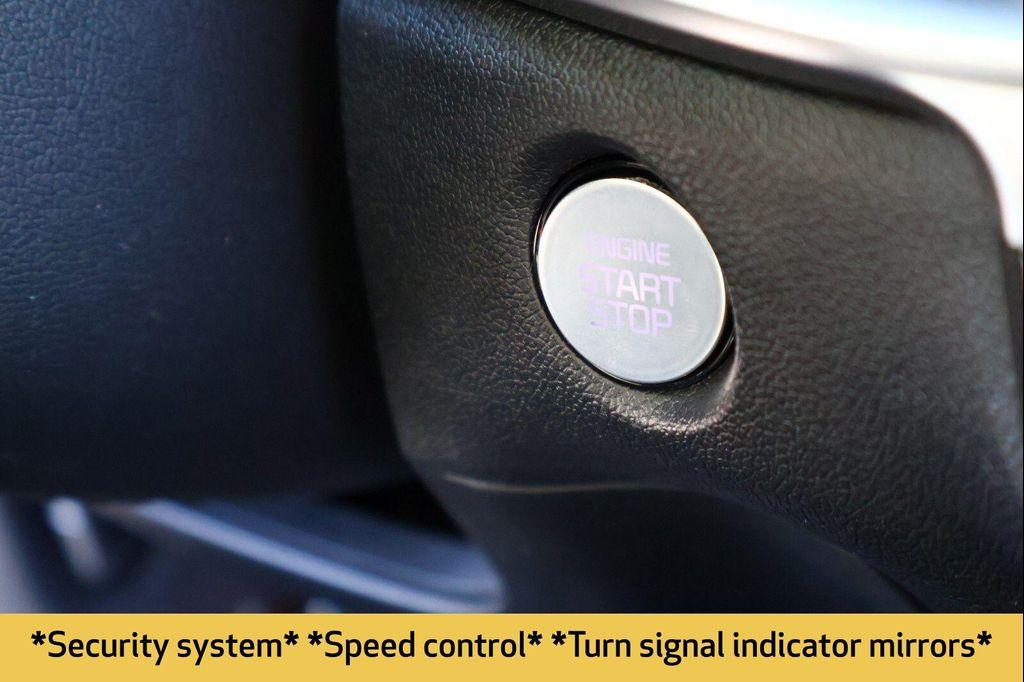 used 2025 Kia Sorento car, priced at $27,986