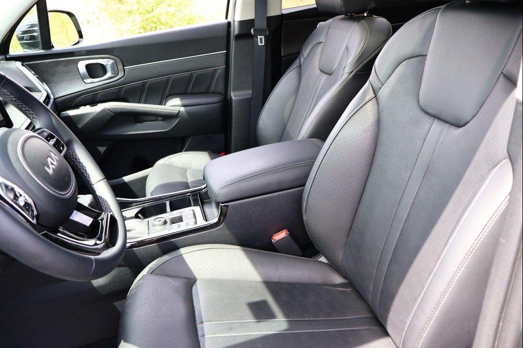 used 2024 Kia Sorento car, priced at $36,150