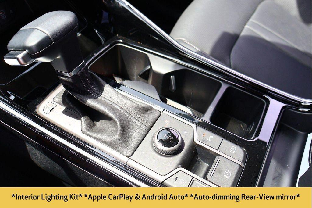 used 2024 Kia Sorento car, priced at $36,650