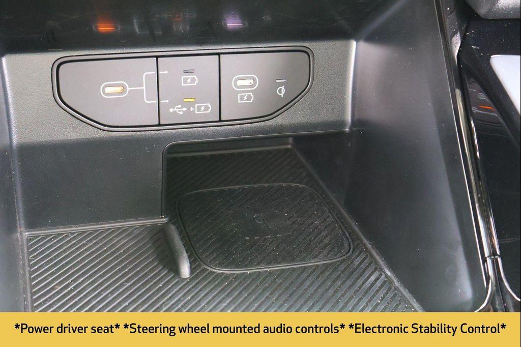 used 2024 Kia Sorento car, priced at $36,650