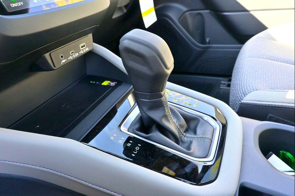 new 2025 Subaru Forester car, priced at $32,321