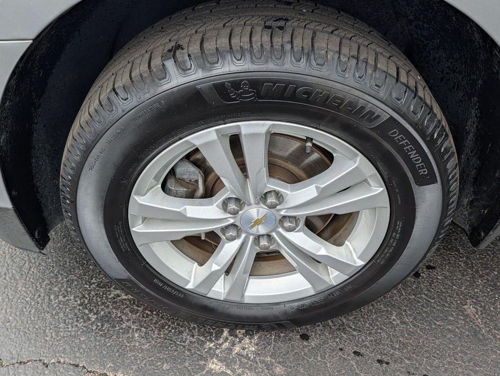 used 2017 Chevrolet Equinox car, priced at $9,312