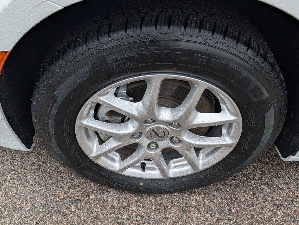 used 2023 Chrysler Pacifica car, priced at $22,152