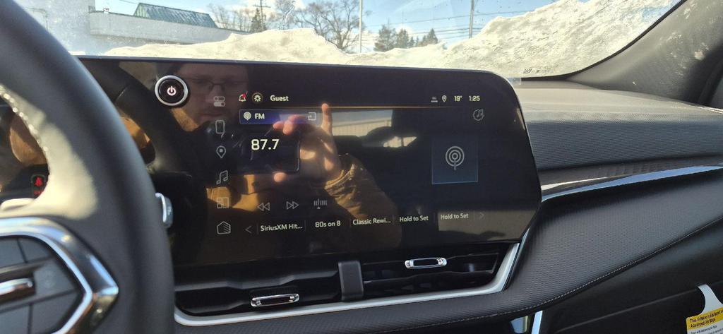 new 2026 Chevrolet Equinox car, priced at $31,572