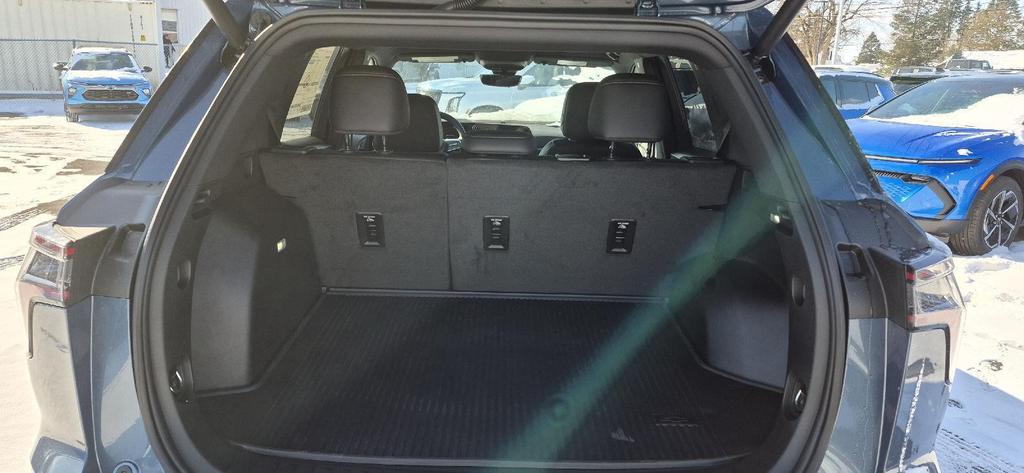 new 2026 Chevrolet Equinox car, priced at $31,572