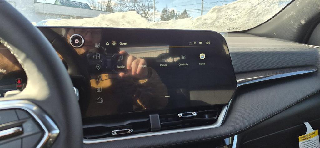 new 2026 Chevrolet Equinox car, priced at $31,572