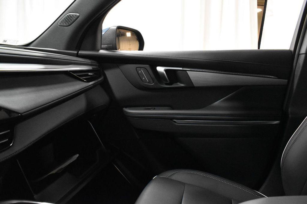 used 2025 Buick Enclave car, priced at $34,910