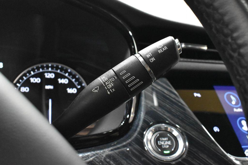 2024 Stellar Black Metallic Cadillac XT6