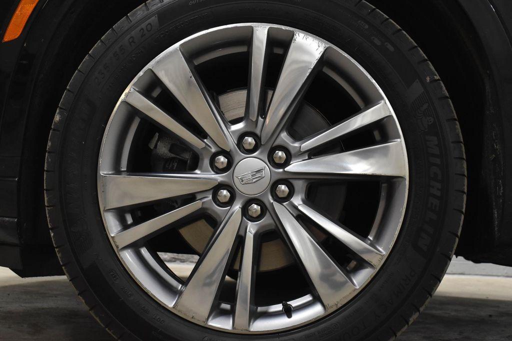 2024 Stellar Black Metallic Cadillac XT6