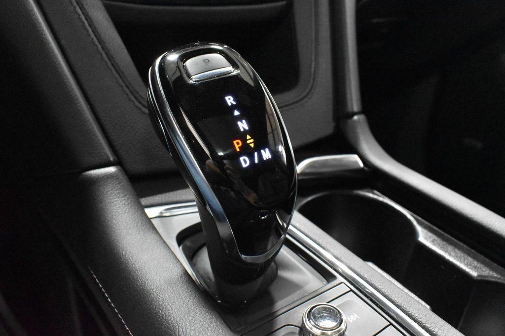 2024 Stellar Black Metallic Cadillac XT6