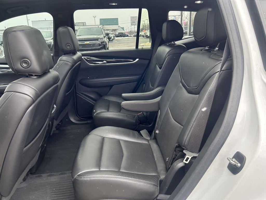 used 2020 Cadillac XT6 car, priced at $18,350