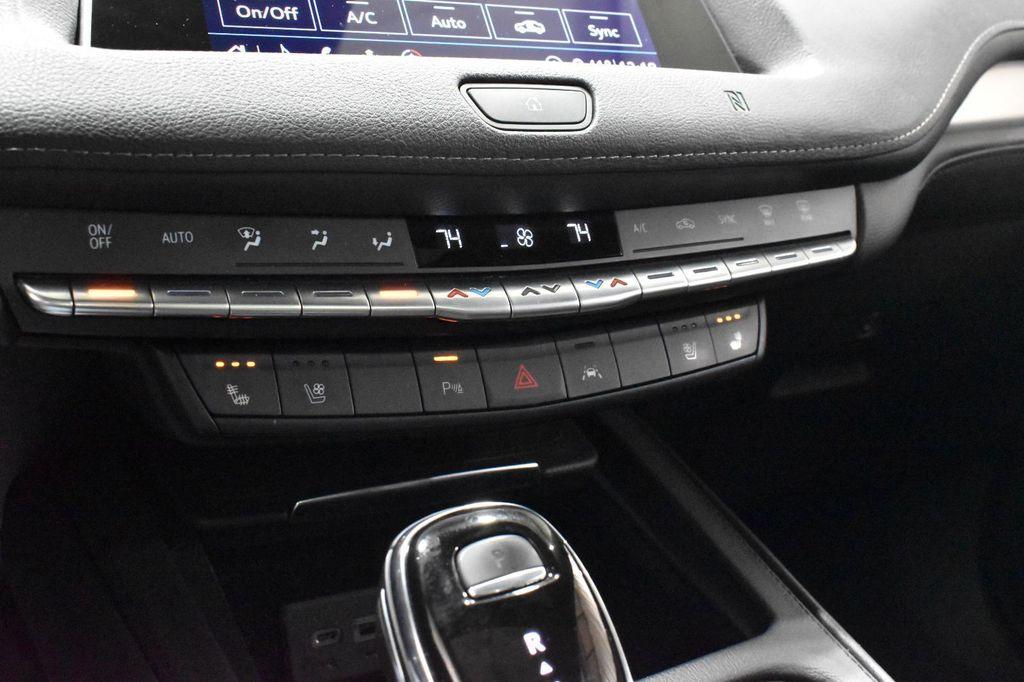 used 2020 Cadillac XT4 car, priced at $21,900