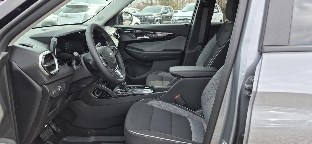 new 2026 Chevrolet TrailBlazer car, priced at $28,497