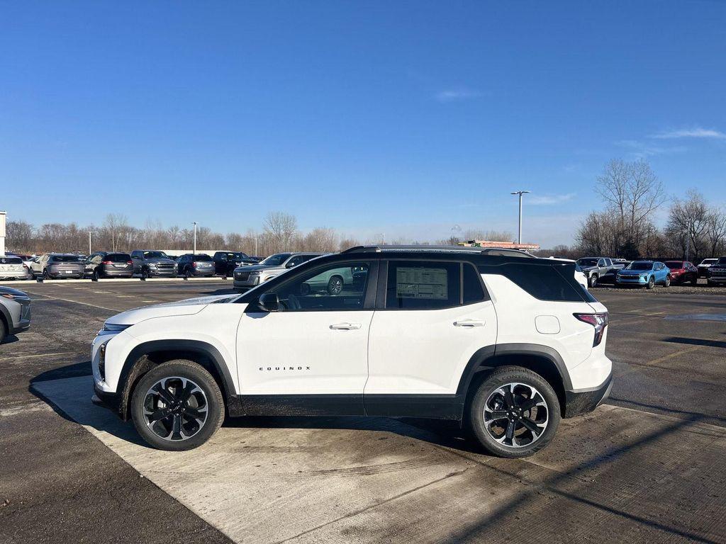 new 2026 Chevrolet Equinox car, priced at $33,674