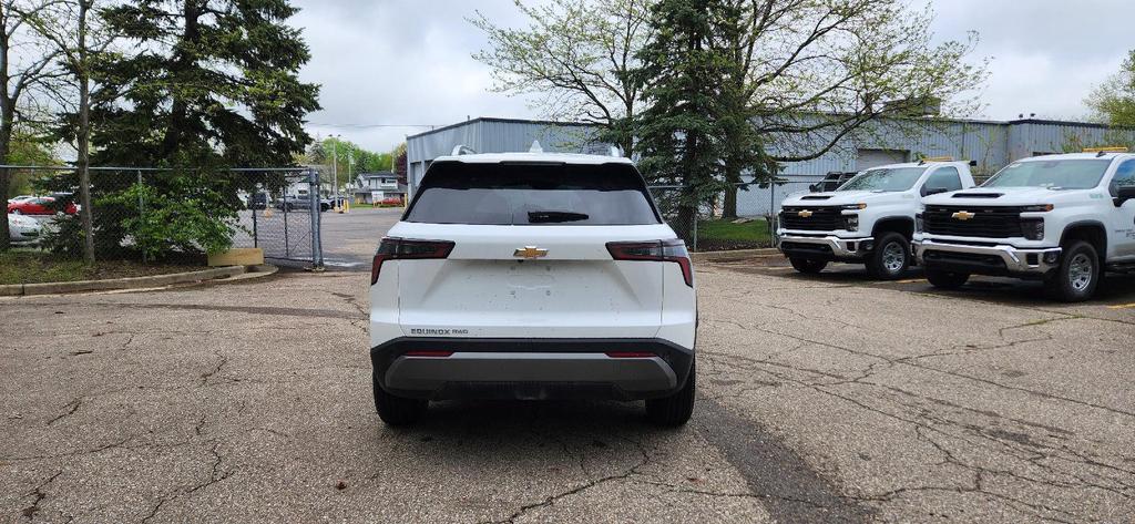 new 2025 Chevrolet Equinox car, priced at $31,856