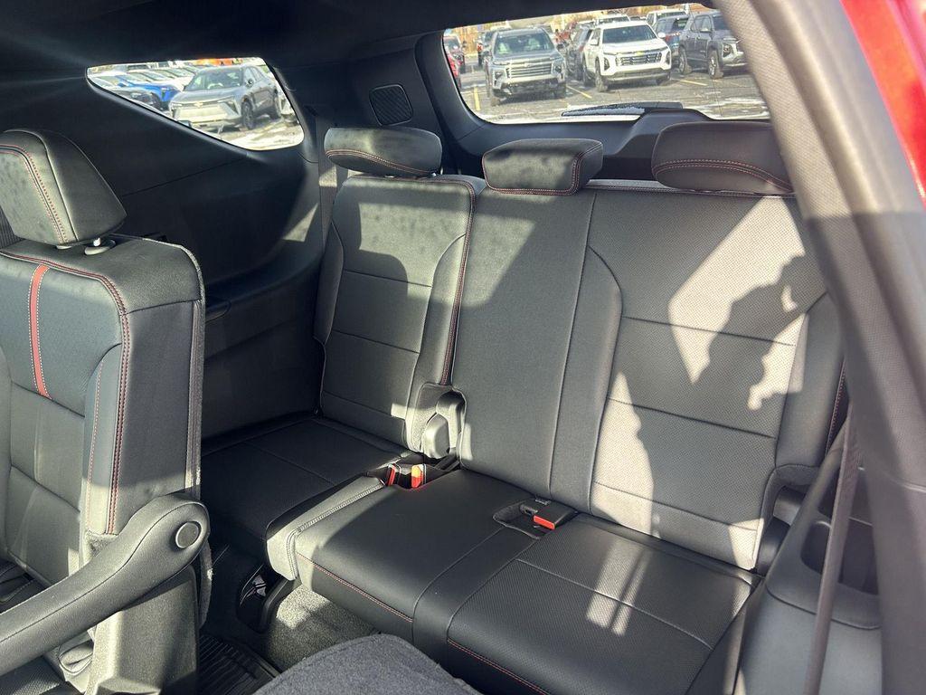 new 2026 Chevrolet Traverse car, priced at $57,206