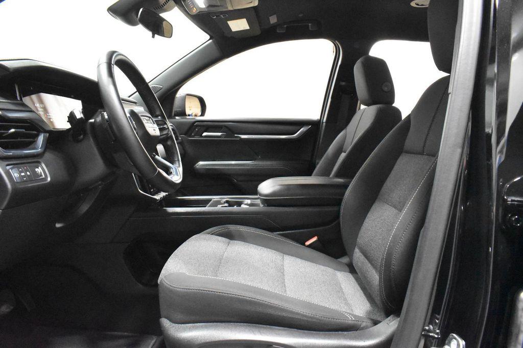 used 2025 GMC Acadia car, priced at $30,600