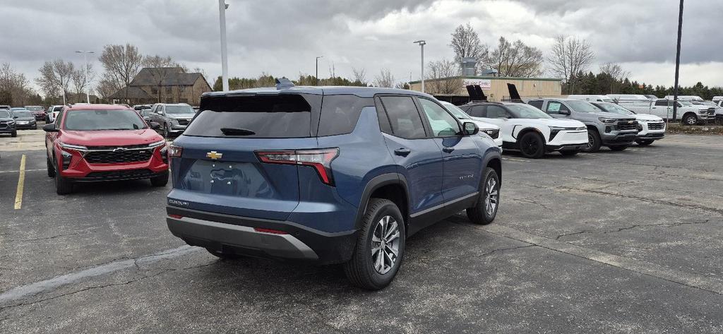 new 2026 Chevrolet Equinox car, priced at $32,578