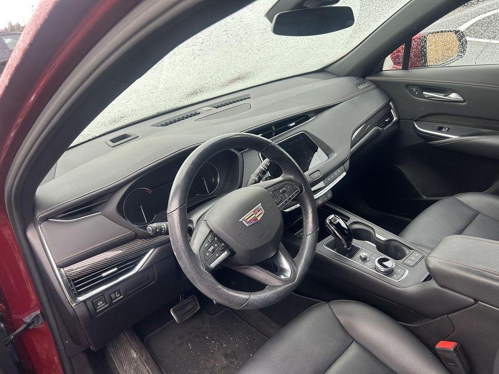 used 2023 Cadillac XT4 car, priced at $27,990