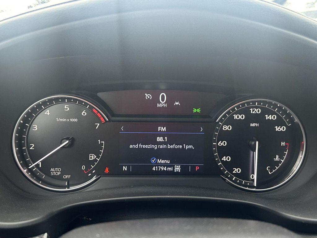 used 2023 Cadillac XT4 car, priced at $27,990