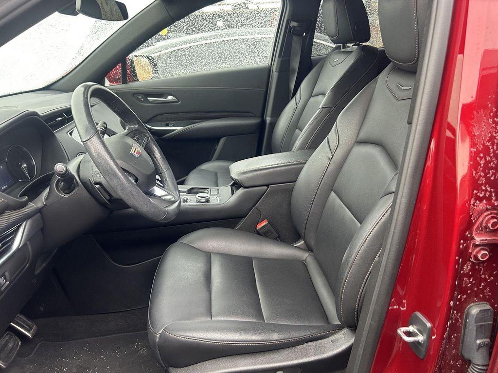 used 2023 Cadillac XT4 car, priced at $27,990