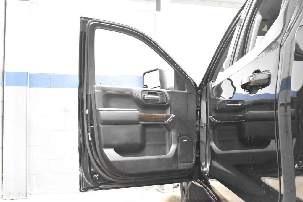 used 2021 GMC Sierra 1500 car, priced at $30,370