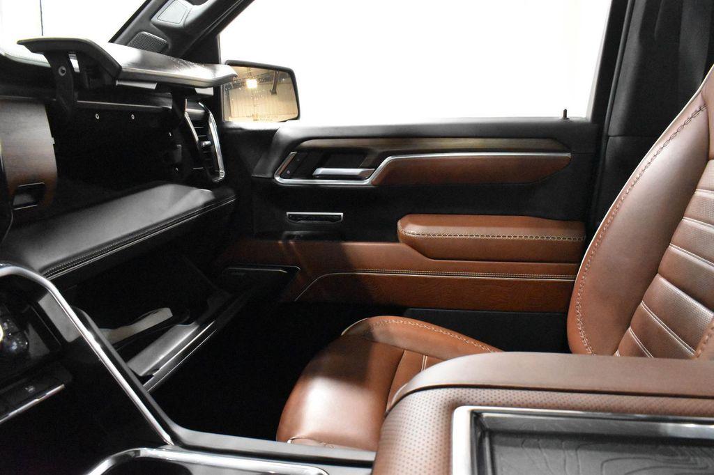 used 2022 GMC Sierra 1500 car, priced at $55,200