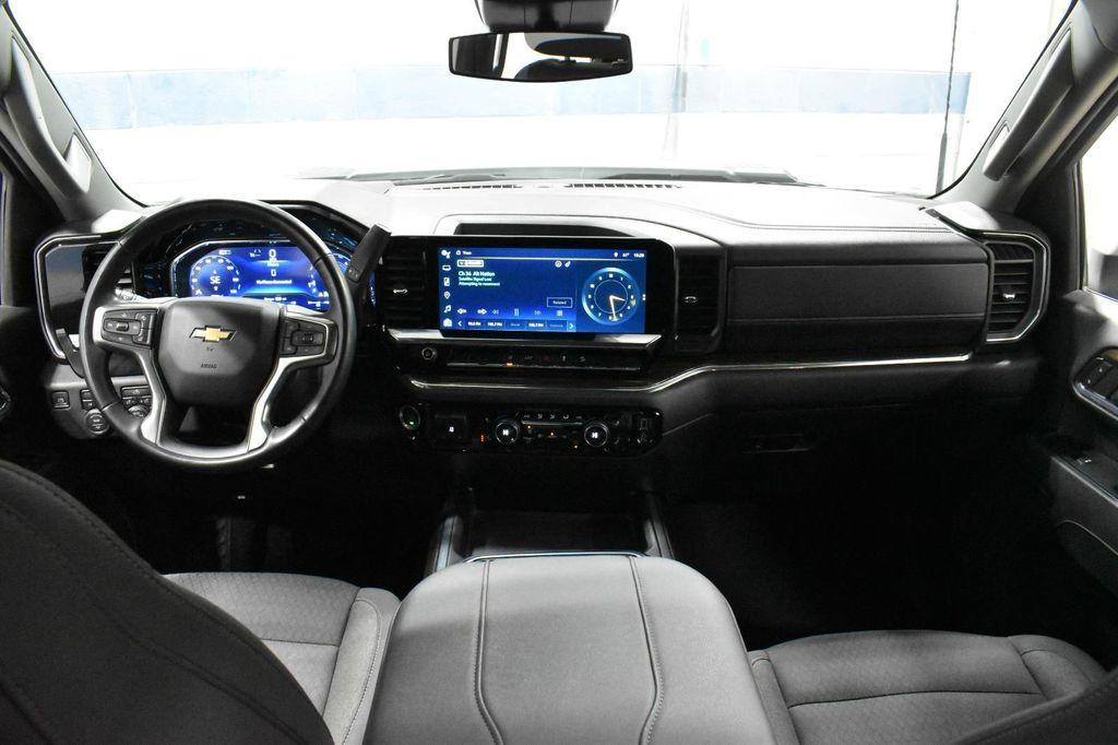 used 2024 Chevrolet Silverado 2500 car, priced at $52,890