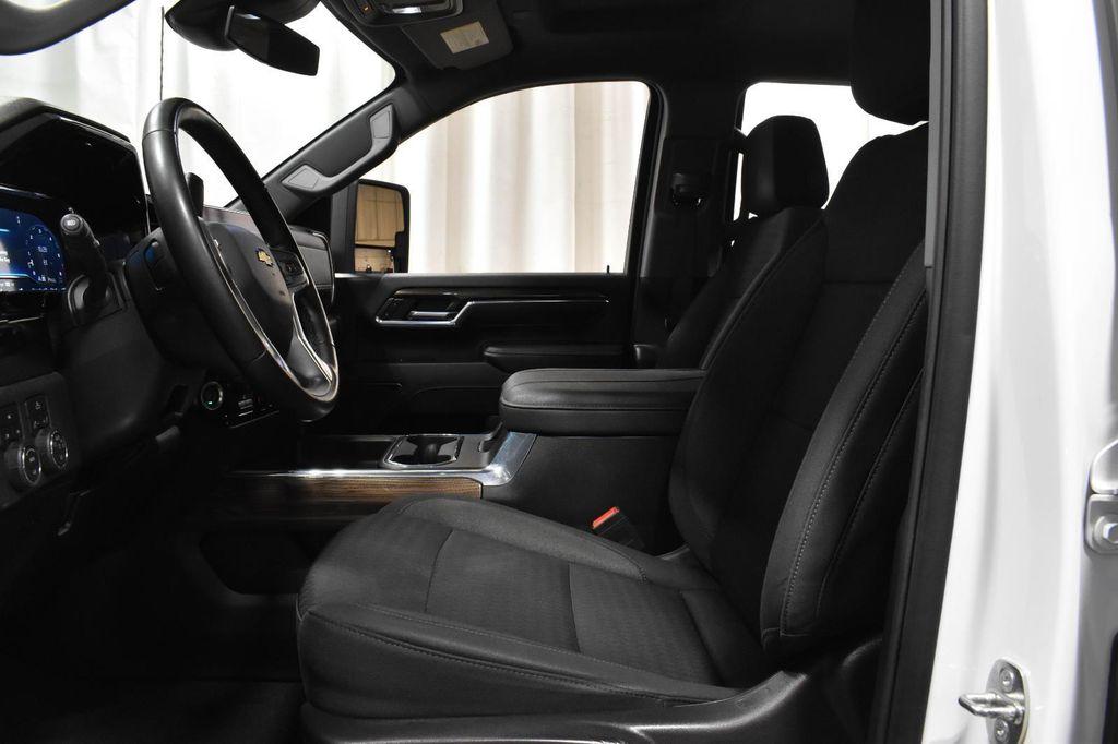 used 2024 Chevrolet Silverado 2500 car, priced at $52,890