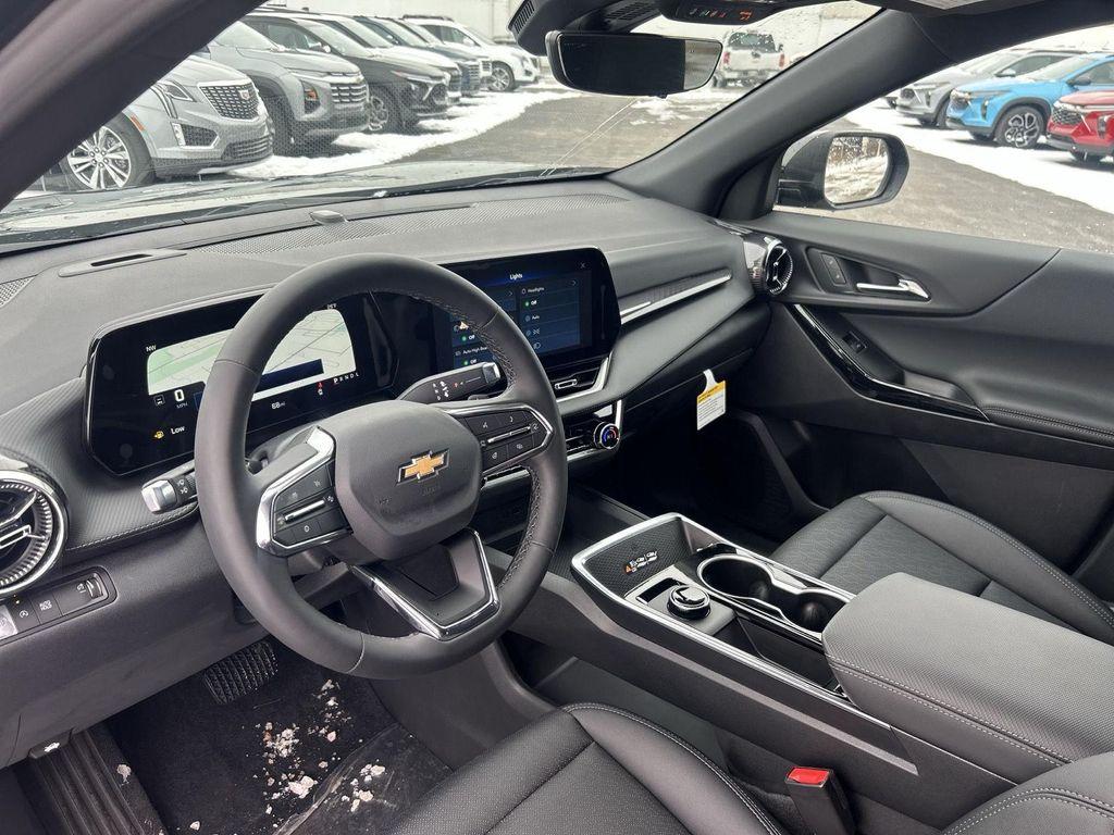 new 2026 Chevrolet Equinox car, priced at $32,717