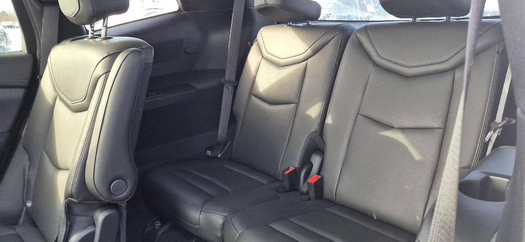 used 2025 Cadillac XT6 car, priced at $45,990