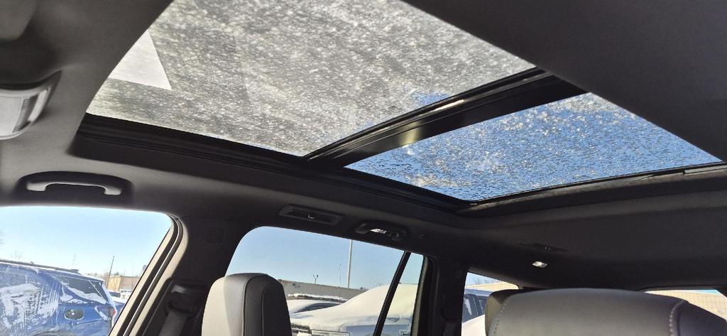 used 2025 Cadillac XT6 car, priced at $45,990