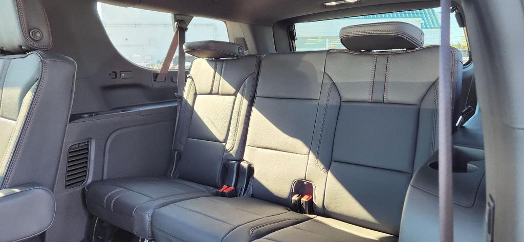 new 2026 Chevrolet Suburban car, priced at $85,912