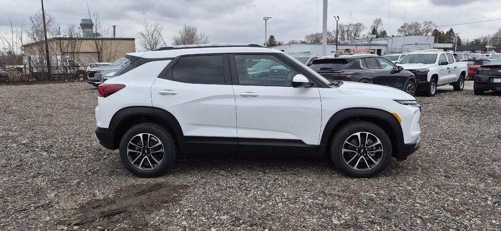 new 2026 Chevrolet TrailBlazer car, priced at $26,210