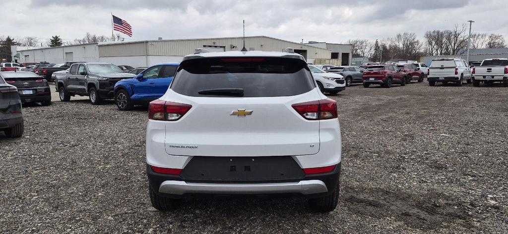 new 2026 Chevrolet TrailBlazer car, priced at $26,210