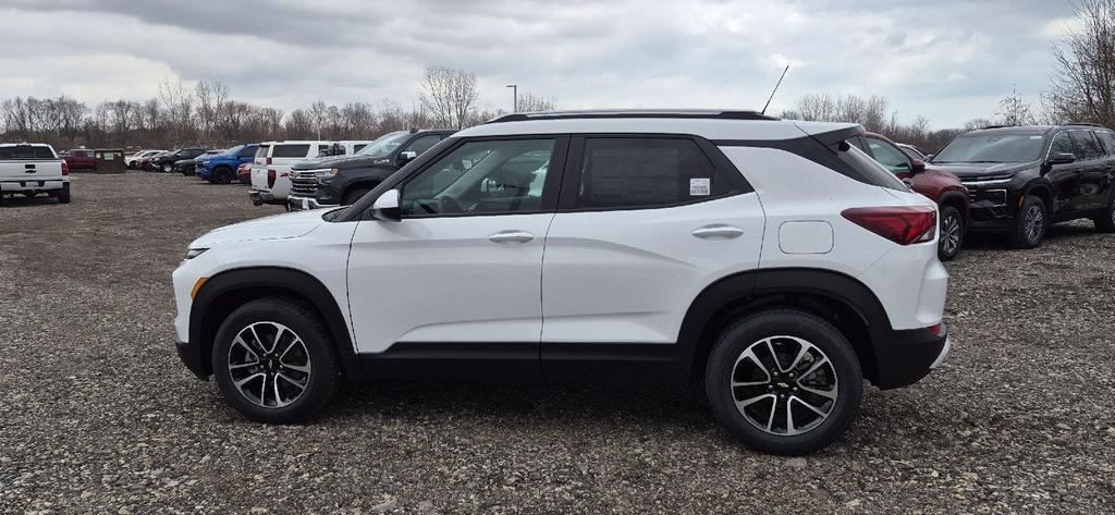 new 2026 Chevrolet TrailBlazer car, priced at $26,210