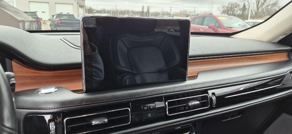 used 2020 Lincoln Aviator car, priced at $27,887