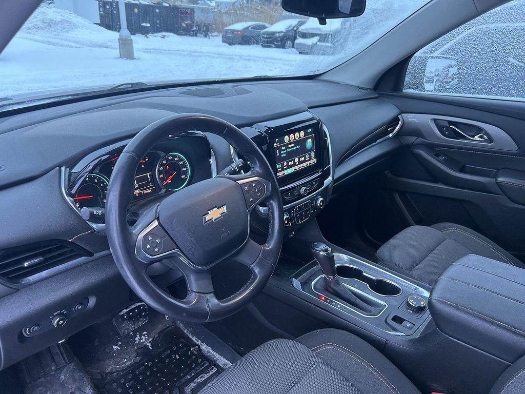 used 2019 Chevrolet Traverse car, priced at $17,990