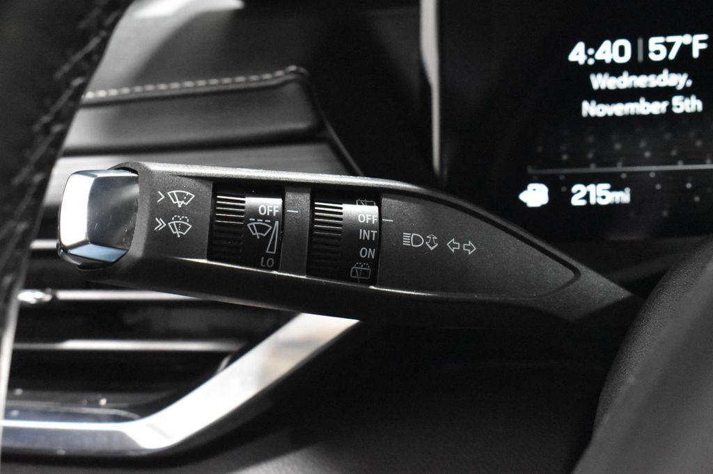 used 2025 GMC Acadia car, priced at $31,500